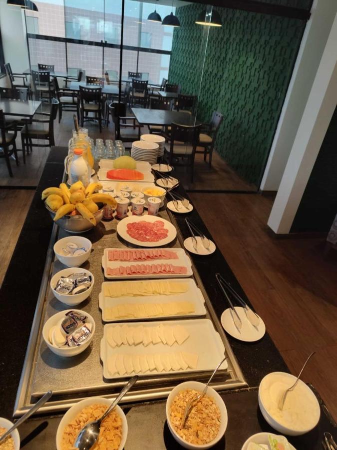 Hotel Summit Suites Santos 4*
